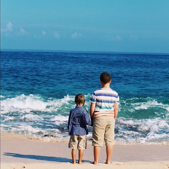 Meet your Posher, Jennifer - Picture 2 of 3